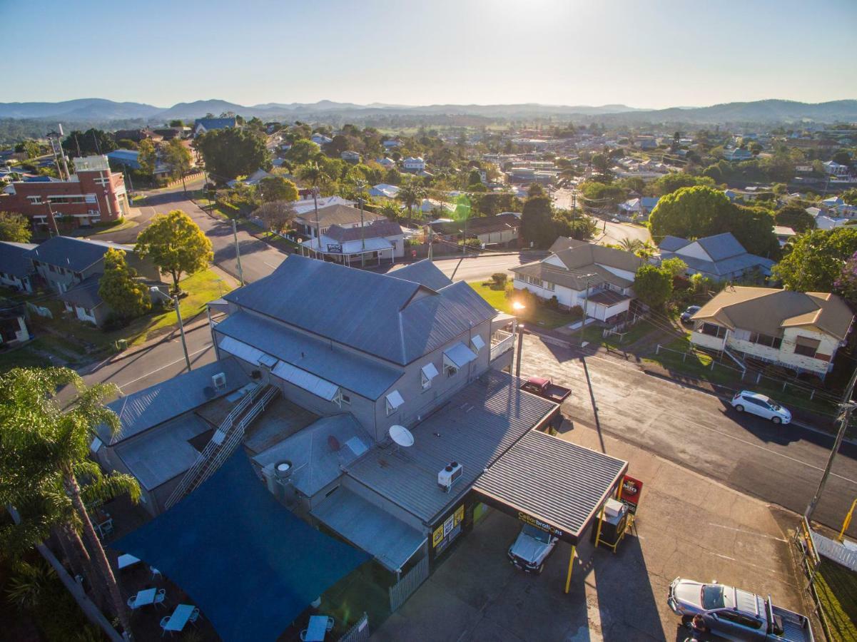 Australian Hotel - Gympie Bagian luar foto